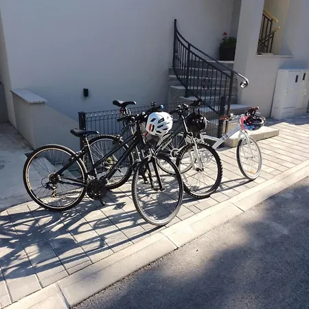 The Gravel & Bike *