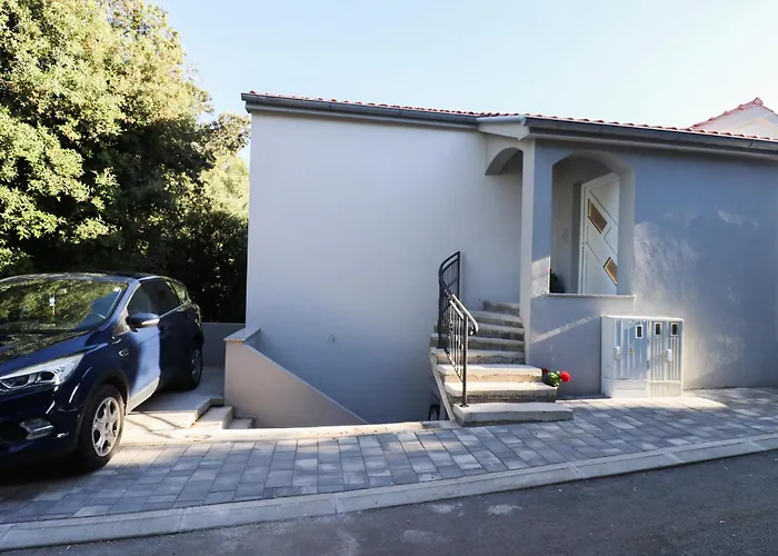 The Gravel & Bike Διαμέρισμα Posedarje